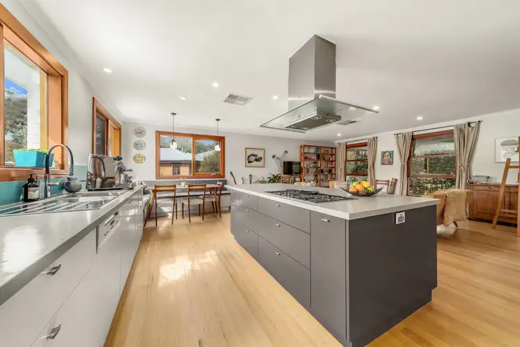 87 Bandjalong Crescent, Aranda ACT 2614
