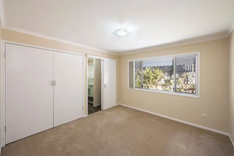 Sixth view of Homely house listing, 4 Truman Crescent, Slacks Creek QLD 4127