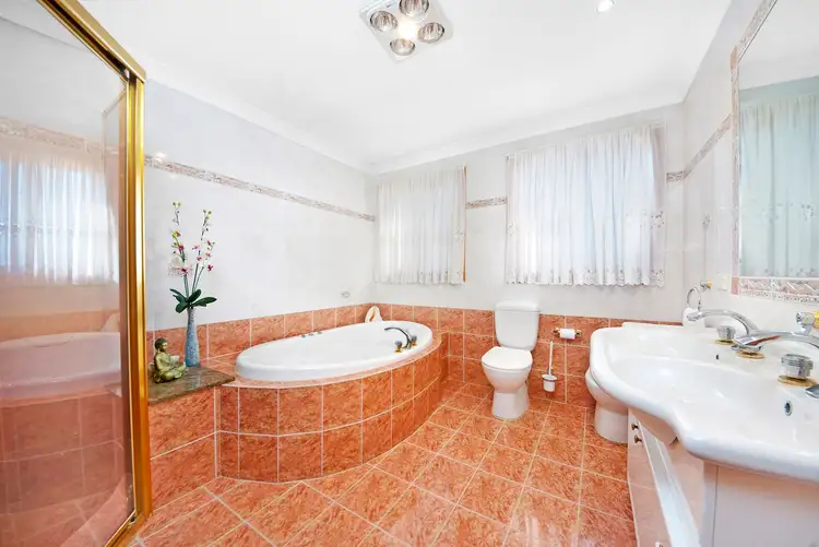 Sixth view of Homely house listing, 2 Butler Close, Menai NSW 2234
