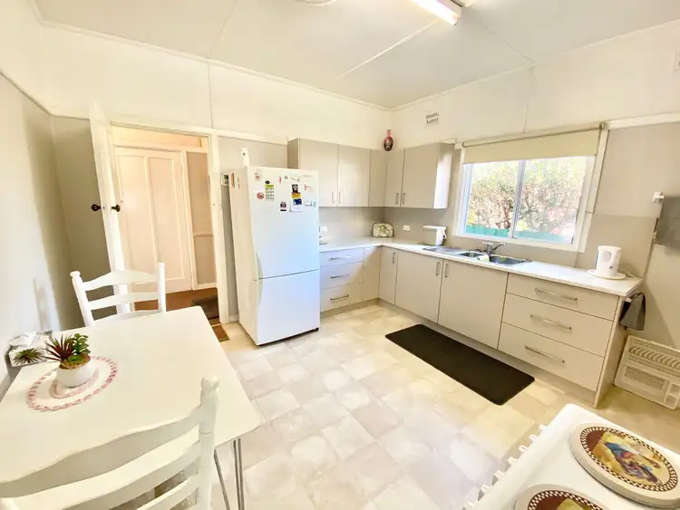 Sixth view of Homely house listing, 2 Bartley Street, Forbes NSW 2871