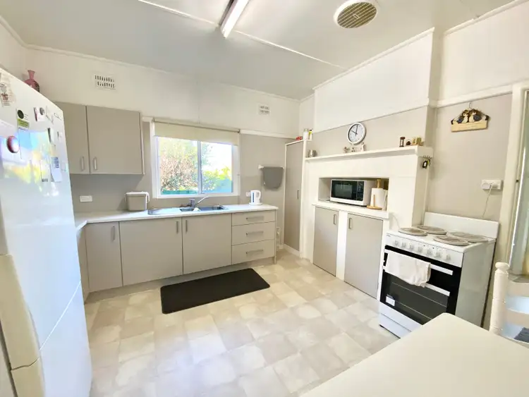 Seventh view of Homely house listing, 2 Bartley Street, Forbes NSW 2871