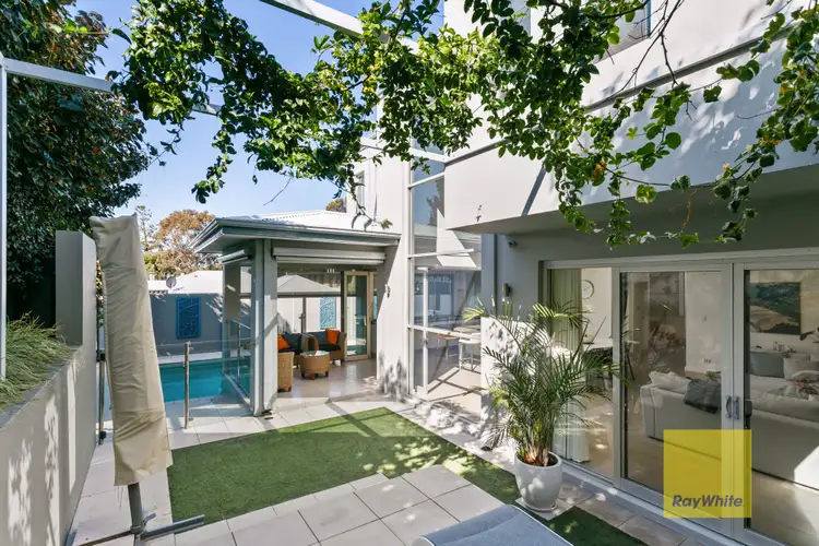 6B Grange Street, Claremont WA 6010