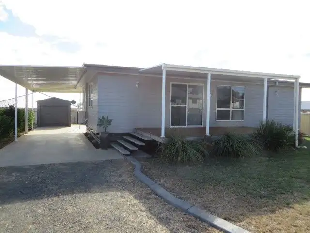 31 Robusta Drive, Roma QLD 4455