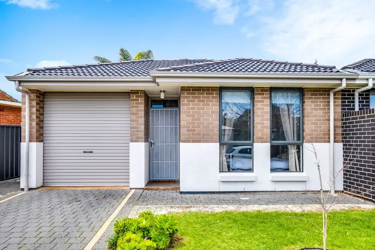 4 Ragless Avenue, Park Holme SA 5043
