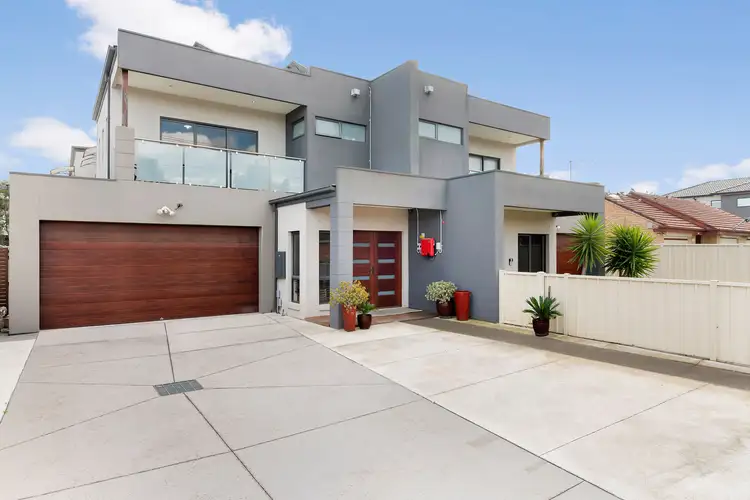 25B Moore Avenue, Clayton South VIC 3169