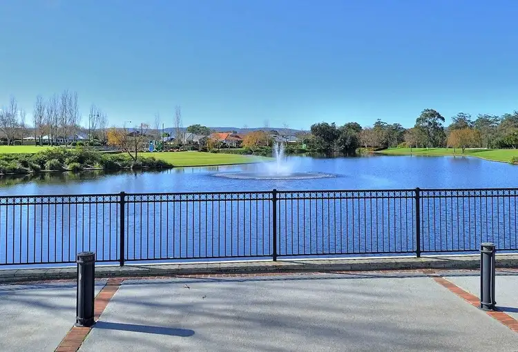40 Flecker Promenade, Aveley WA 6069