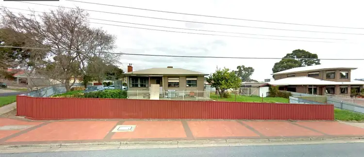 438 Grand Junction Road, Clearview SA 5085