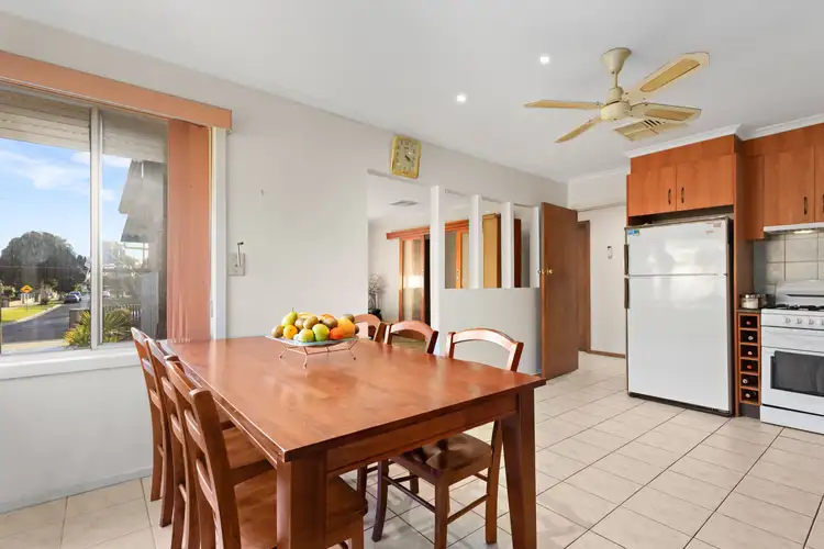 Fifth view of Homely house listing, 8 Halston Road, Lalor VIC 3075