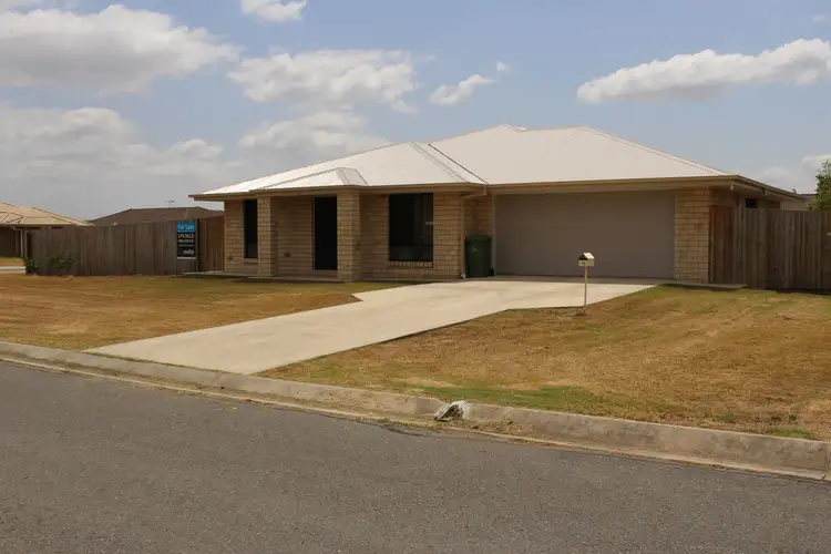 12 Varley Street, Lowood QLD 4311