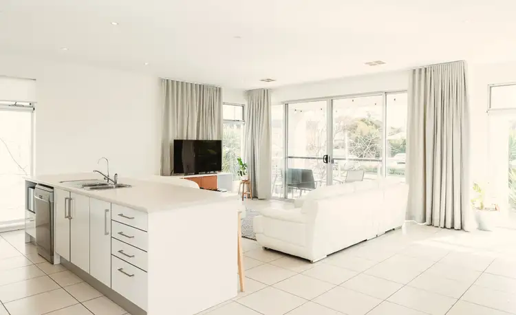 Fifth view of Homely house listing, 4/294-302 Port Elliot Road, Hayborough SA 5211