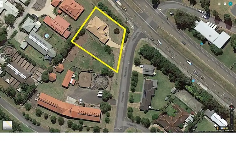2 Pharlap Avenue, Kembla Grange NSW 2526