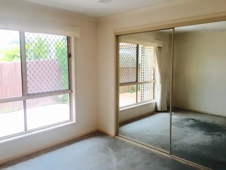 Sixth view of Homely other listing, 2/4 Ruby Court, Burleigh Waters QLD 4220