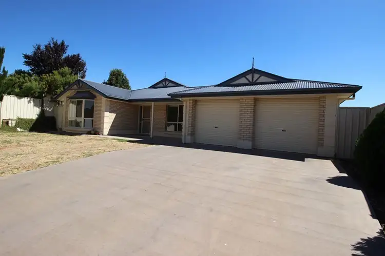 36 Mary Starr Drive, Waikerie SA 5330