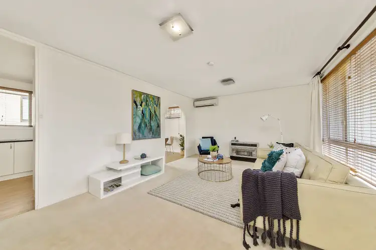 Second view of Homely house listing, 9 Newbery Crescent, Page ACT 2614