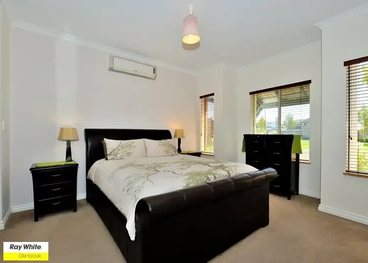 41 Neary Boulevard, Aveley WA 6069