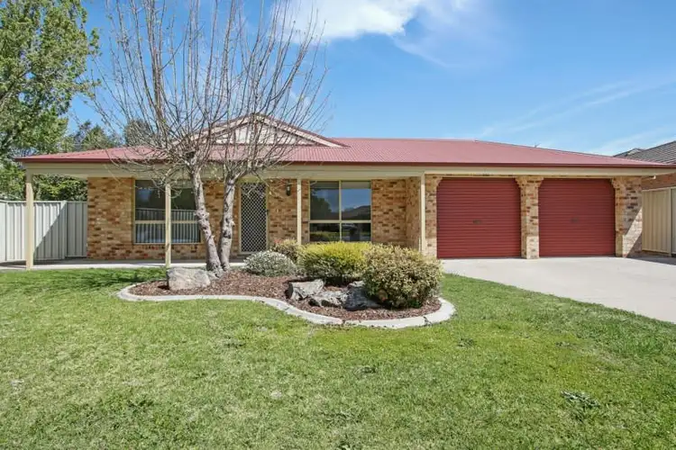 4 Connell Court, West Wodonga VIC 3690