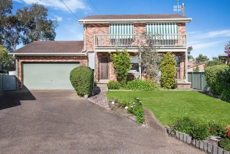 Second view of Homely house listing, 7 Kindarun Close, Killarney Vale NSW 2261