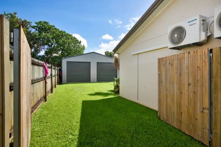 17 McLaughlin Road, Bentley Park QLD 4869