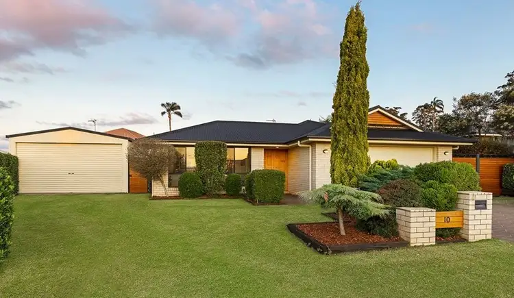 10 Fadden Cresent, Middle Ridge QLD 4350