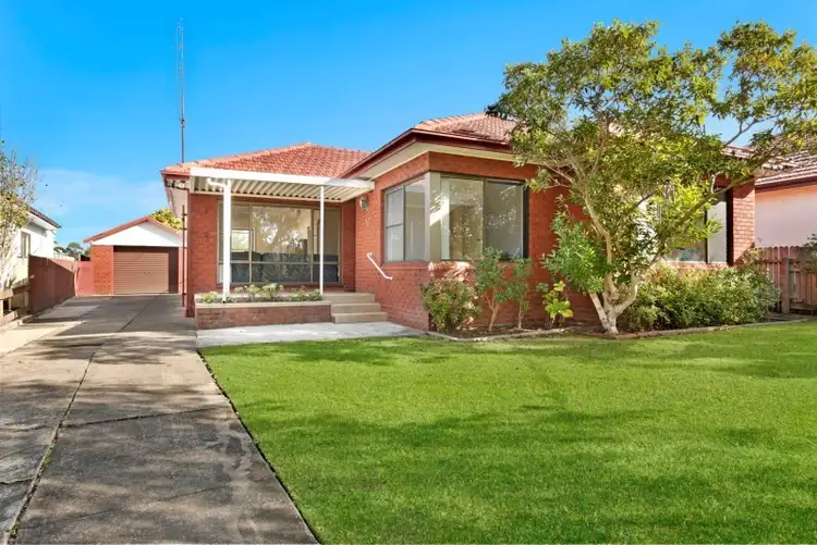 13 Guest Avenue, Fairy Meadow NSW 2519