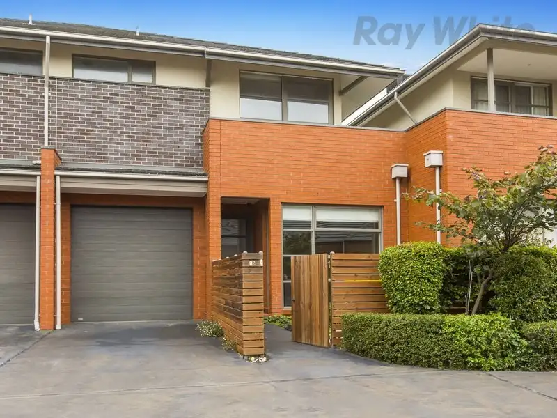 Main view of Homely house listing, 16/9 Manikato Avenue, Mordialloc VIC 3195