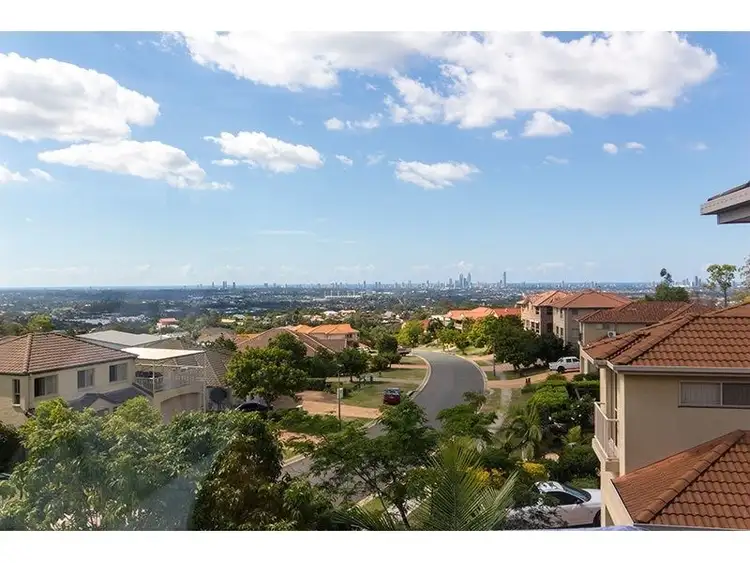 Second view of Homely house listing, 2/86 Kincaid Drive, Highland Park QLD 4211