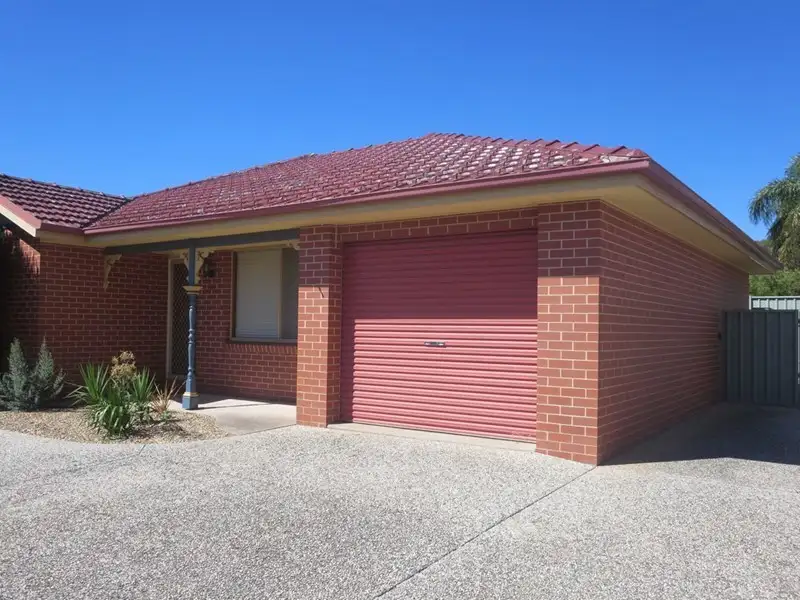 Main view of Homely townhouse listing, 6/16 Keatinge Court, Lavington NSW 2641