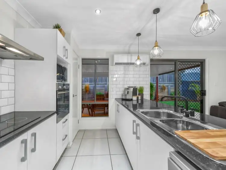 Fifth view of Homely house listing, 6 Elle Court, Cashmere QLD 4500