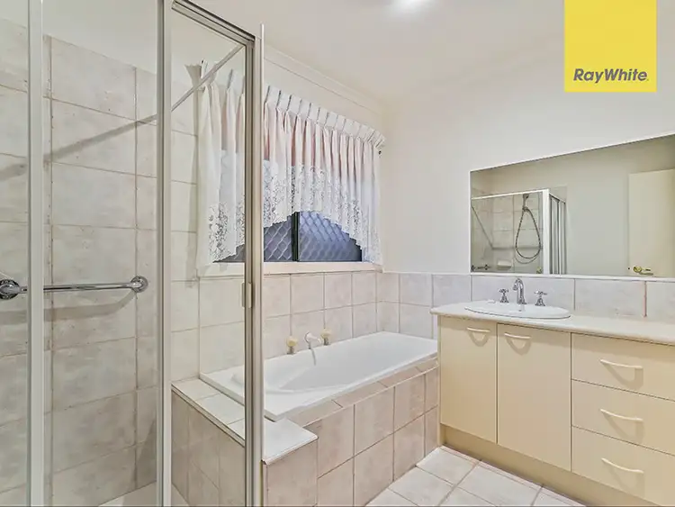 Sixth view of Homely house listing, 16 Ahmet Place, Hillside VIC 3037