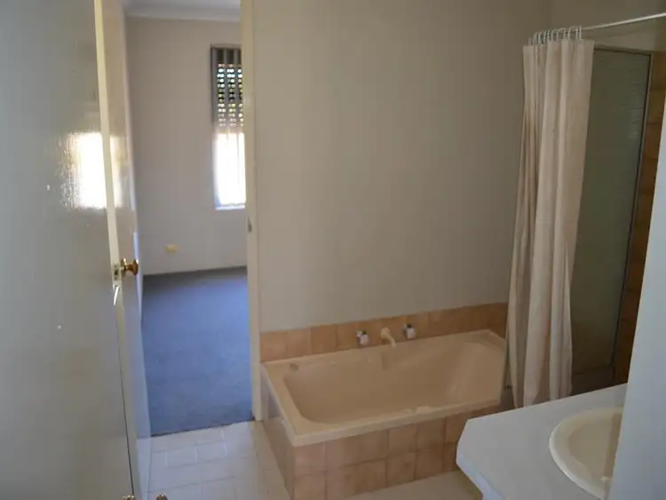 Fifth view of Homely house listing, 6 Silda Place, Gosnells WA 6110