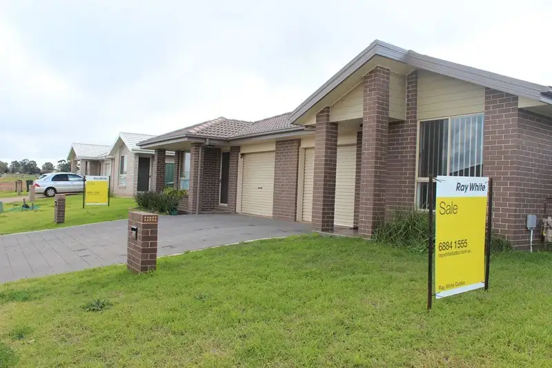 Main view of Homely other listing, 16A and 16B Magnolia Boulevard, Dubbo NSW 2830