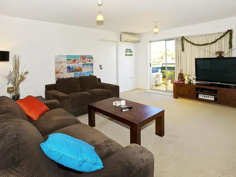Second view of Homely unit listing, 2/34 Woodcliffe Crescent, Woody Point QLD 4019