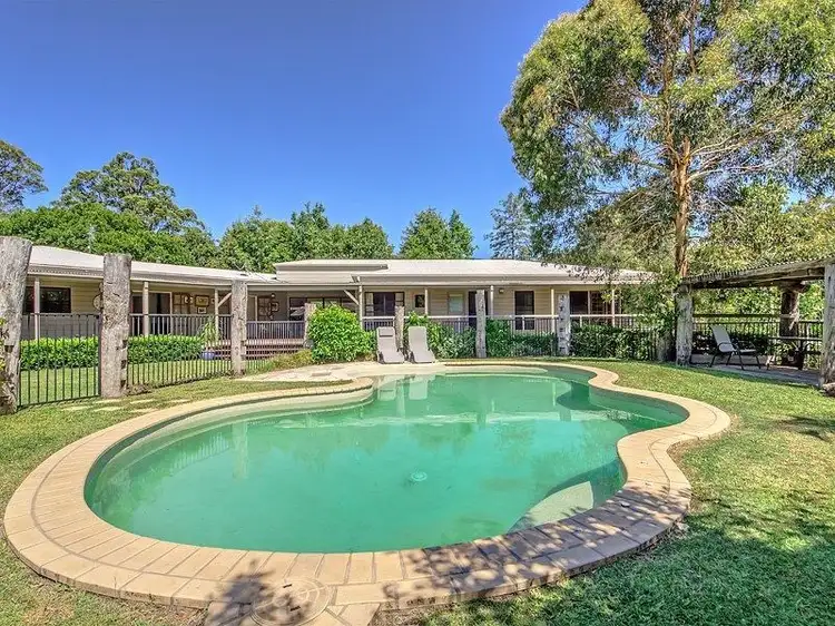 4 Hersden Court, Bonogin QLD 4213