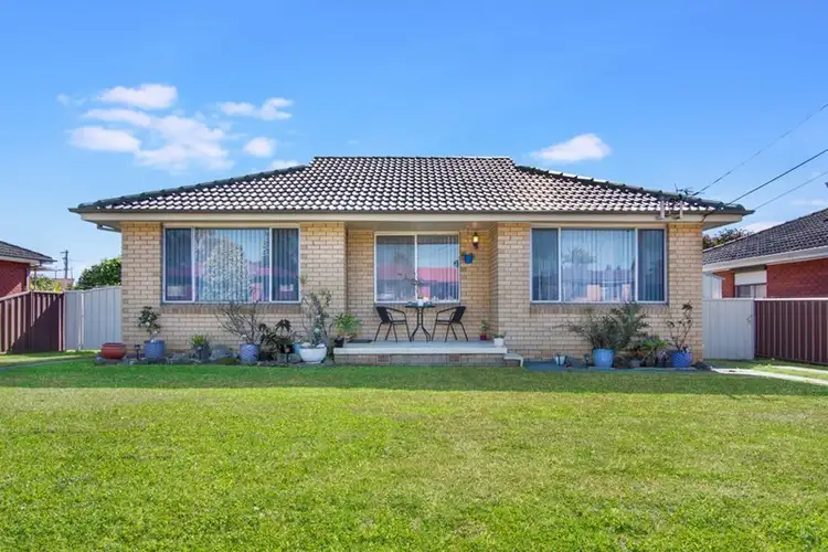 23 Ainslie Street, Fairfield West NSW 2165
