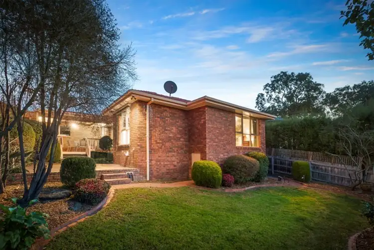 Fourth view of Homely house listing, 2 Hillcrest Court, Donvale VIC 3111