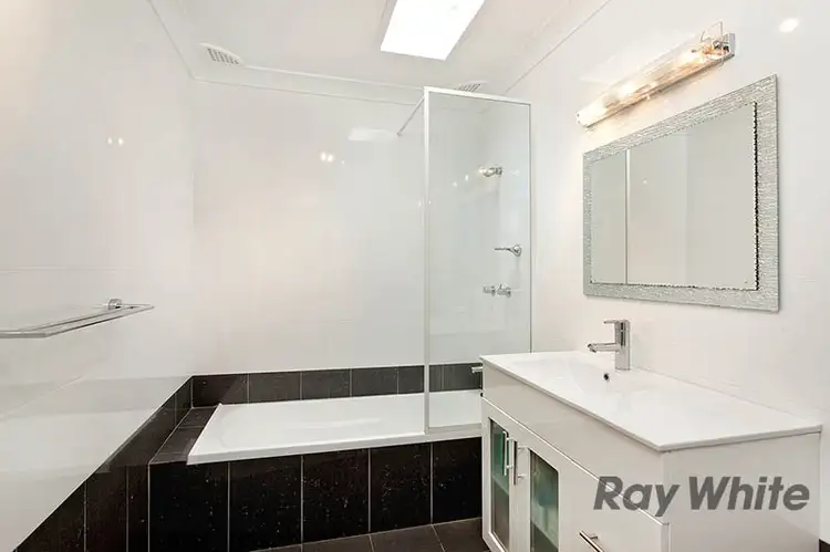 Fifth view of Homely house listing, 34 Koloona Avenue, Figtree NSW 2525