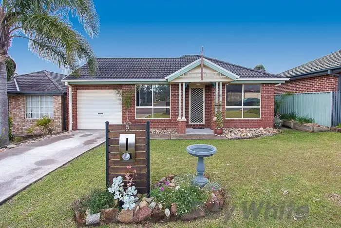 5 Balarang Street, Maryland NSW 2287