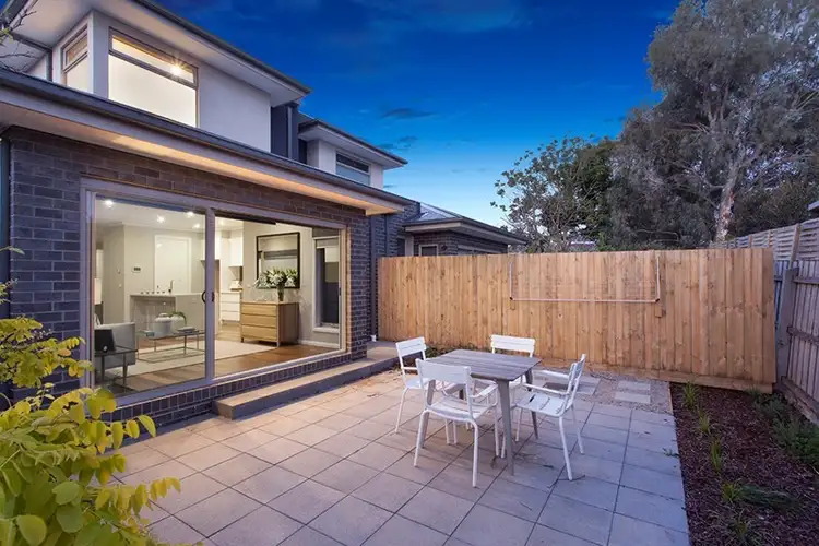 Third view of Homely townhouse listing, 1/932 Centre Road, Bentleigh East VIC 3165