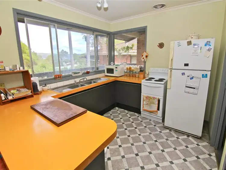 Fifth view of Homely house listing, 18 Broadwater Drive, Saratoga NSW 2251