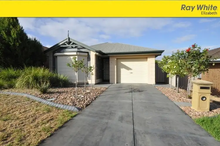 30 Tea Tree Drive, Craigmore SA 5114