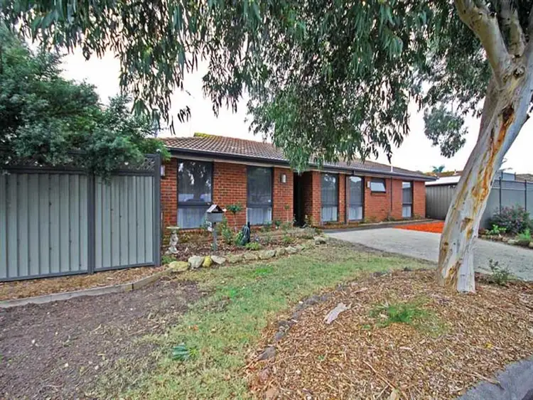 12 Kurrawa Crescent, Patterson Lakes VIC 3197