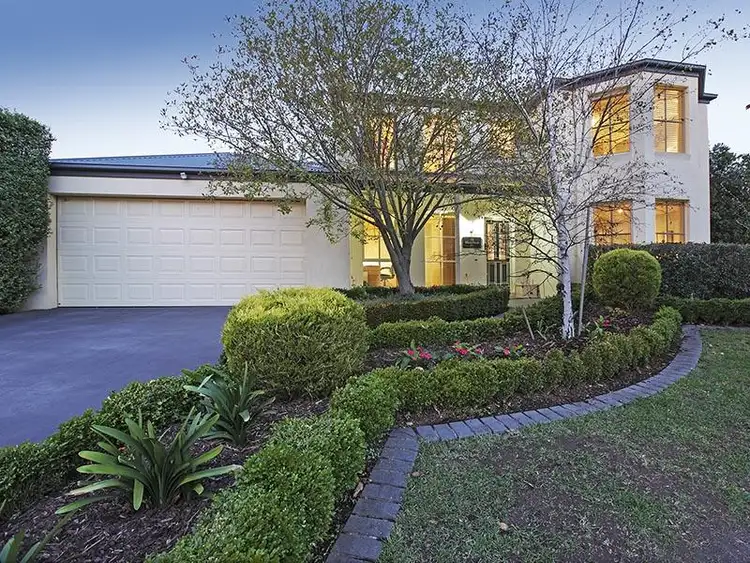 14 Vaucluse Rise, Highton VIC 3216