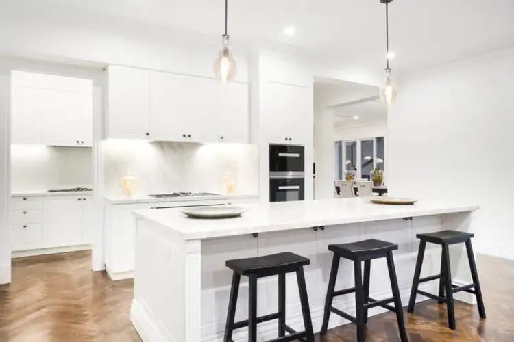 Sixth view of Homely house listing, 7 Gwenda Avenue, Canterbury VIC 3126