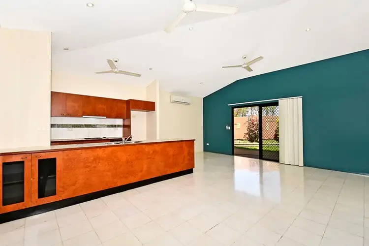 7/7 St John Court, The Gardens NT 820