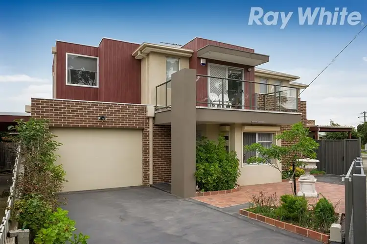 21 Curtain Street, Kingsbury VIC 3083