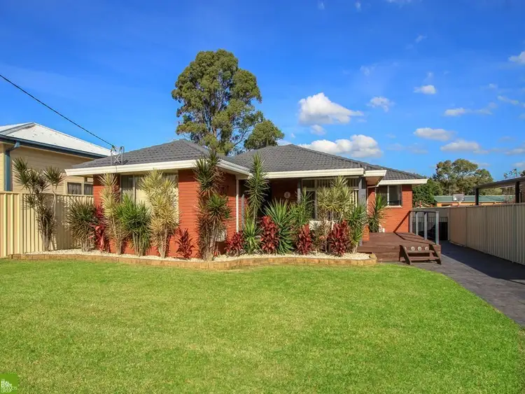 Main view of Homely house listing, 19 Hopetoun Street, Oak Flats NSW 2529
