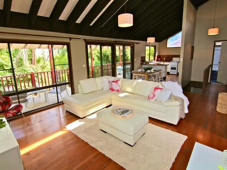 Second view of Homely house listing, 30 Treeview Place, Saratoga NSW 2251