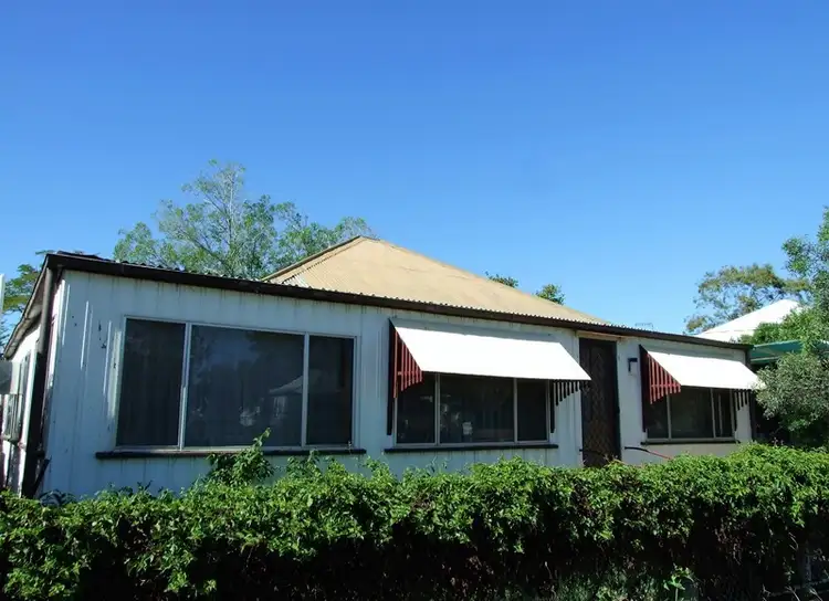 172 Crane Street, Longreach QLD 4730