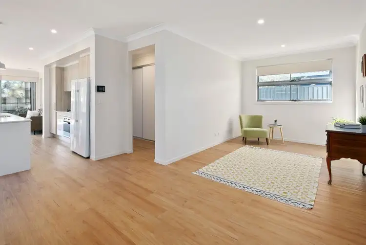Seventh view of Homely house listing, 8a Angela Crescent, Cleveland QLD 4163
