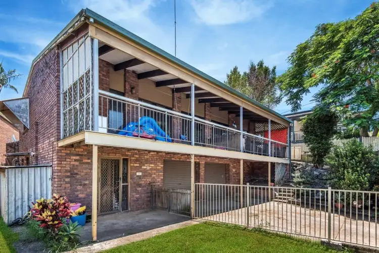 22 Seaview Street, Tweed Heads South NSW 2486